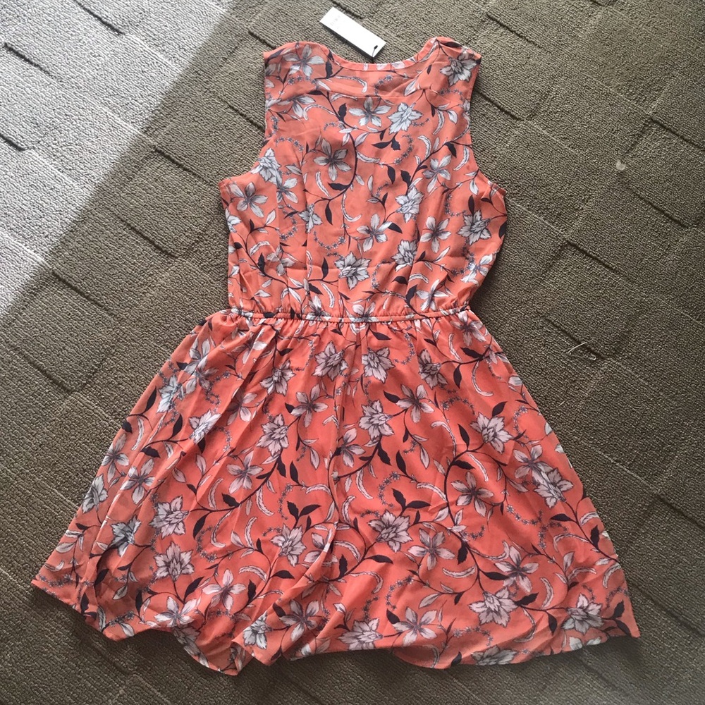 NEW BB Dakota Floral Dress | Size M - Picture 6 of 6